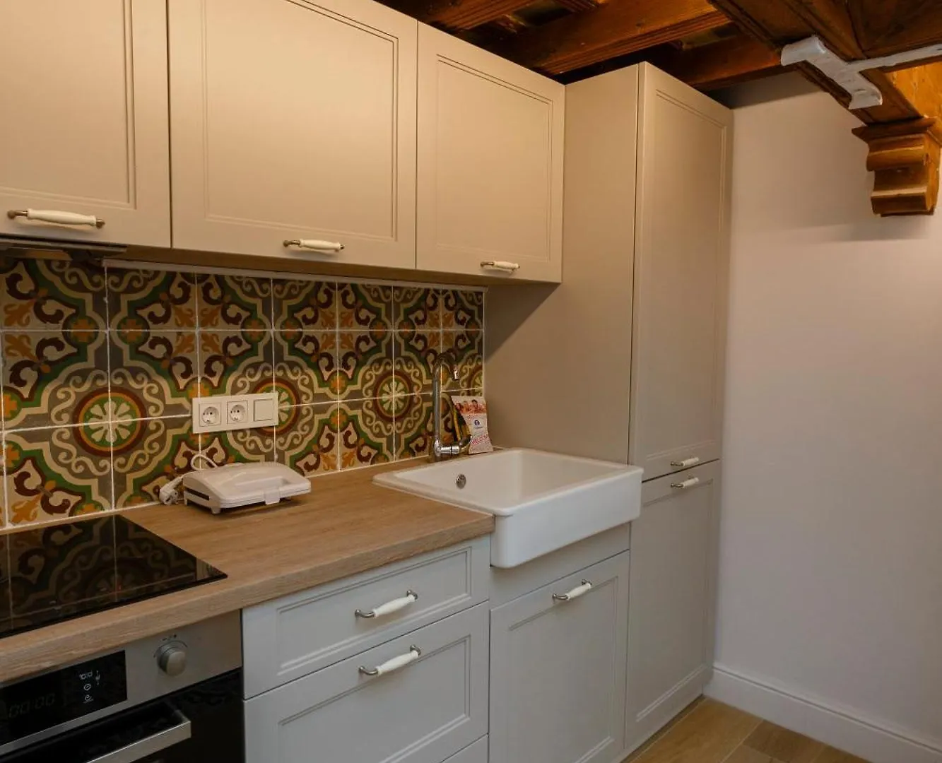 Estudio Amor Brujo By Cadiz4Rentals