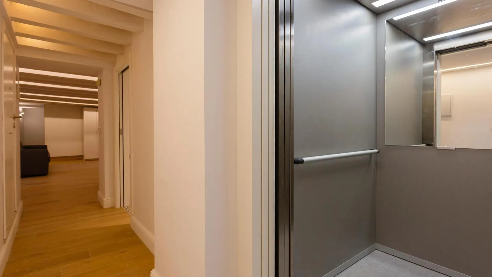Estudio Amor Brujo By Cadiz4Rentals 0*,  España
